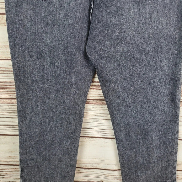 Hudson Womens Size 31x28 Black Holly Straight Leg Distressed Jeans #238 - Picture 9 of 13